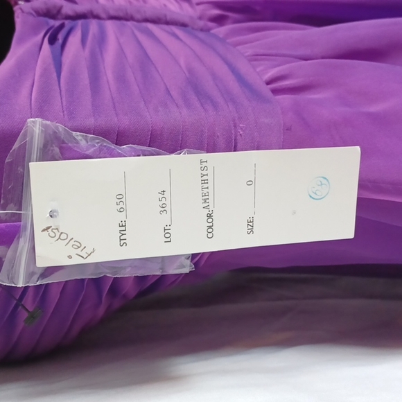 Liza Fields Formal Dress, Beaded, amethyst color, NWT,  Size 0 - Picture 7 of 9